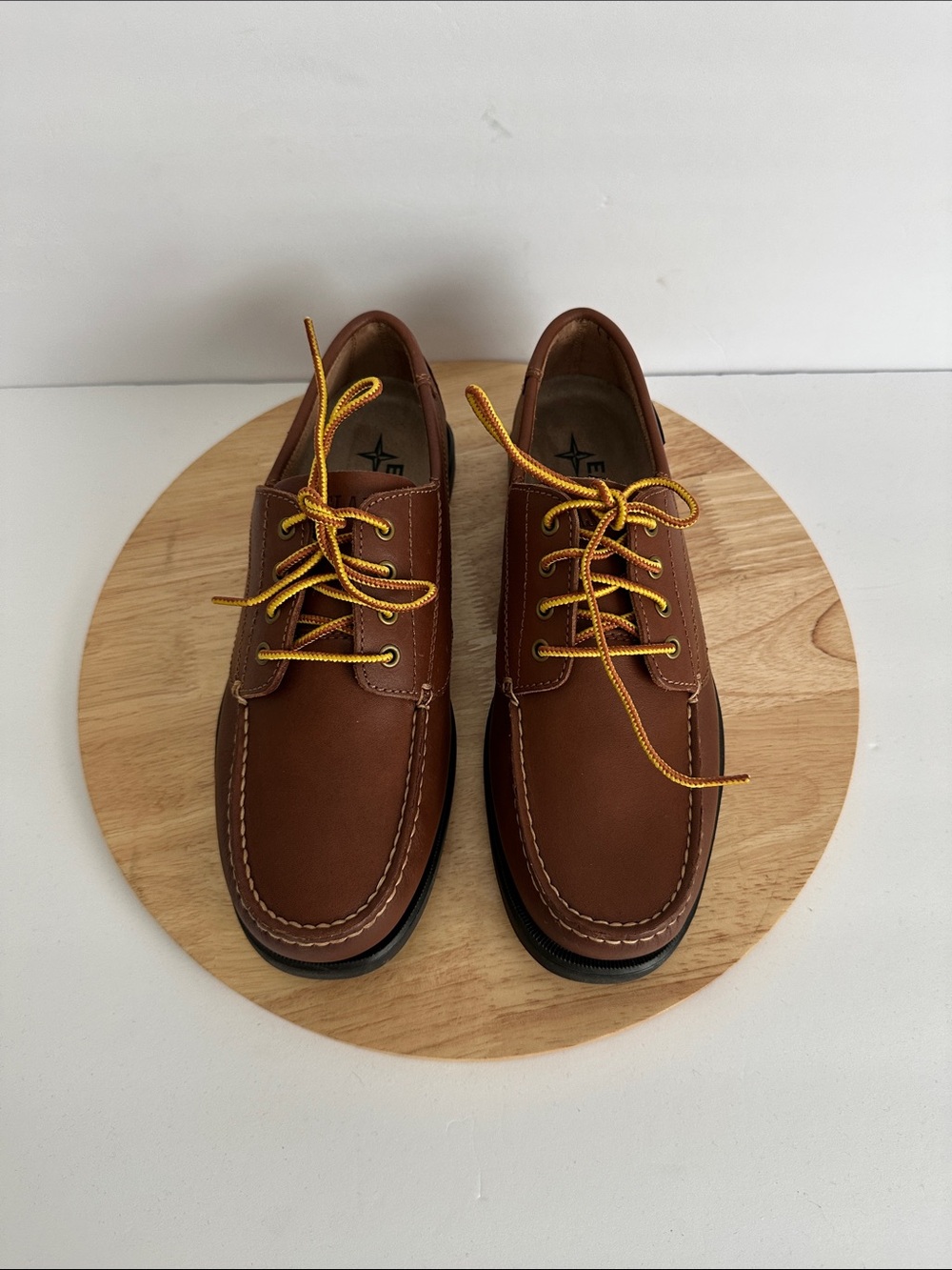 Eastland® Falmouth Mens Leather Shoes